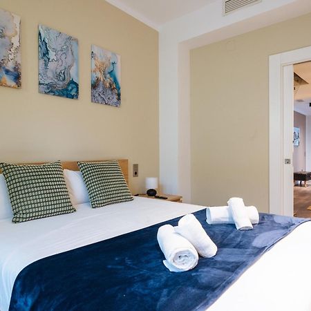 Elegant Duplex 3 Master Bedrooms And Private セビリア エクステリア 写真