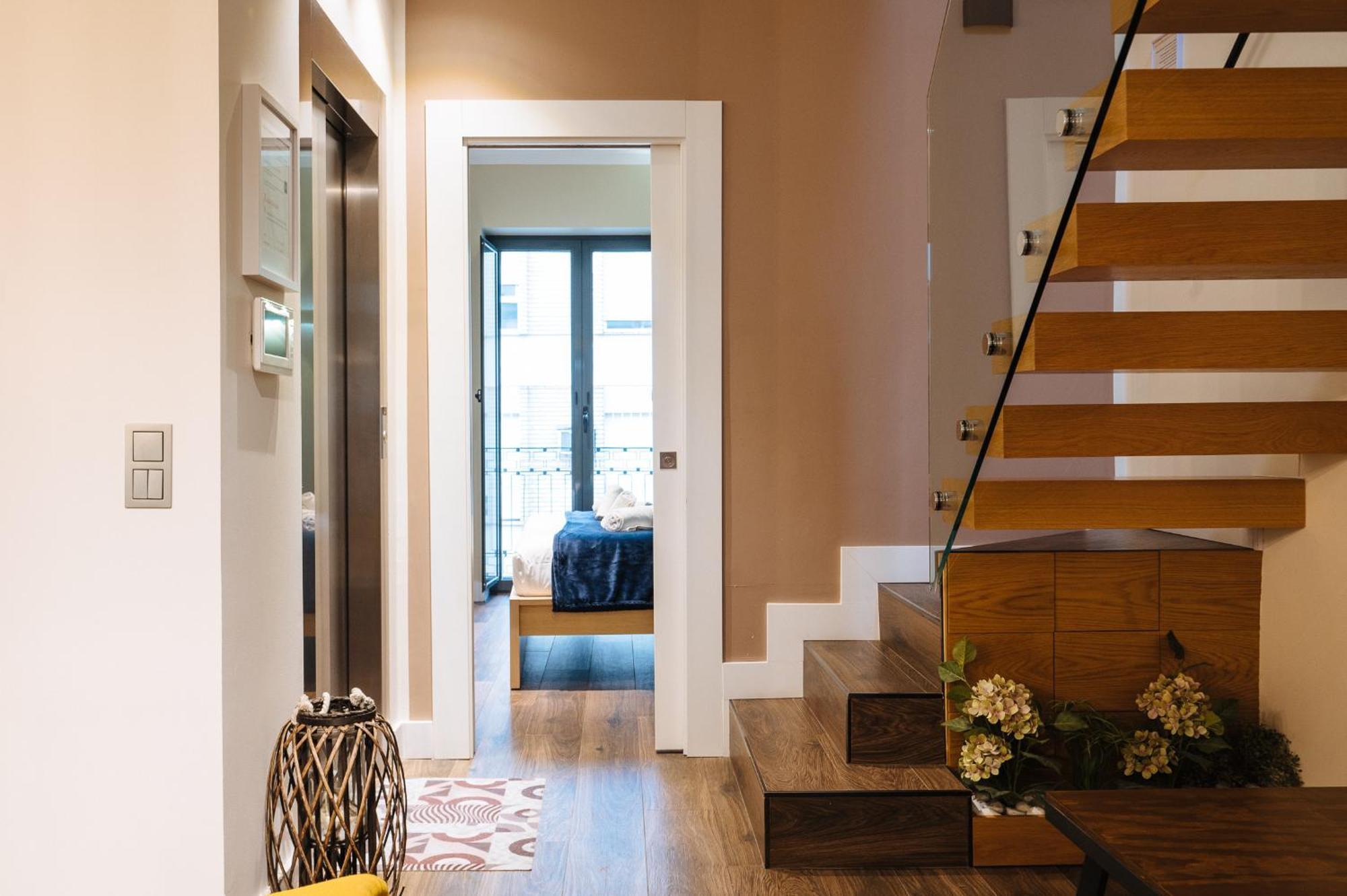 Elegant Duplex 3 Master Bedrooms And Private セビリア エクステリア 写真