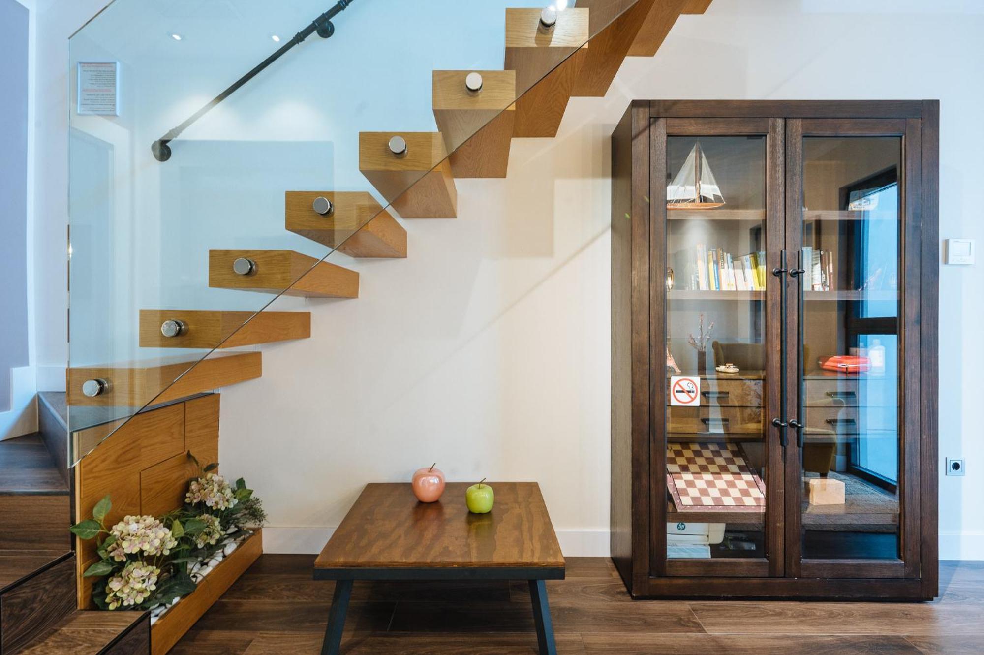 Elegant Duplex 3 Master Bedrooms And Private セビリア エクステリア 写真
